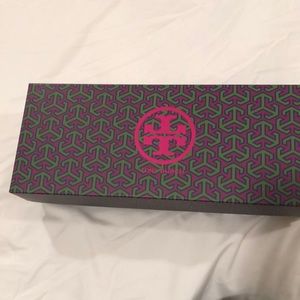 Tory Burch Flip Flop box